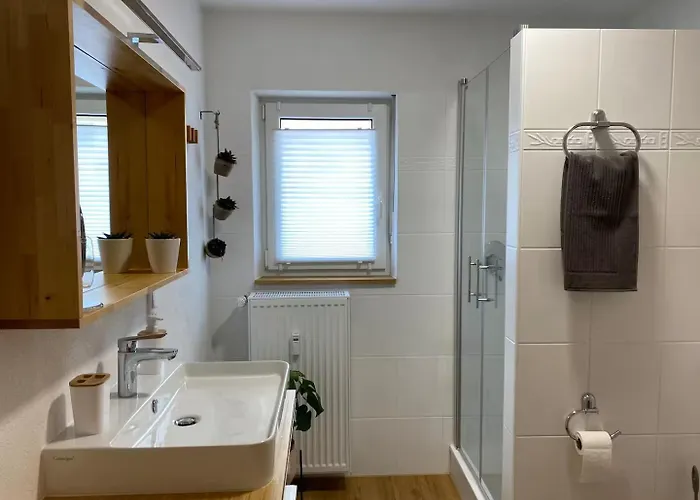 Zwischen Mosel Und Weinbergen Apartament *